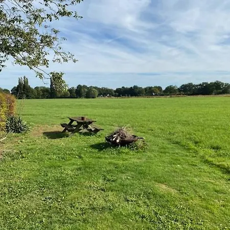 Borgersteeg Bed & Breakfast 4*